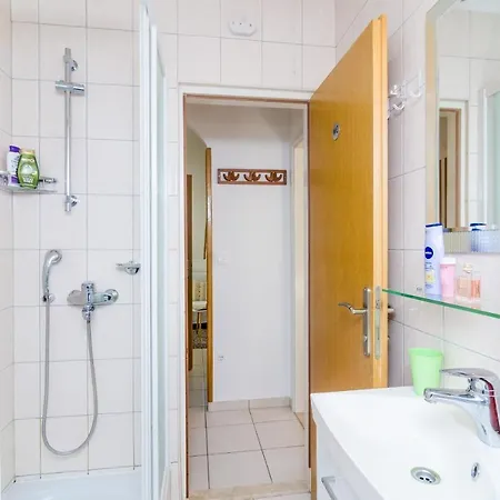 Swallow's Nest - Two Bedroom With Balcony Apartmán Dubrovník